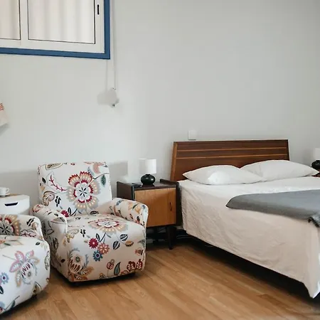 Costa Cabral Flat *
