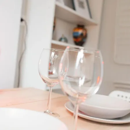 Costa Cabral Flat * بورتو